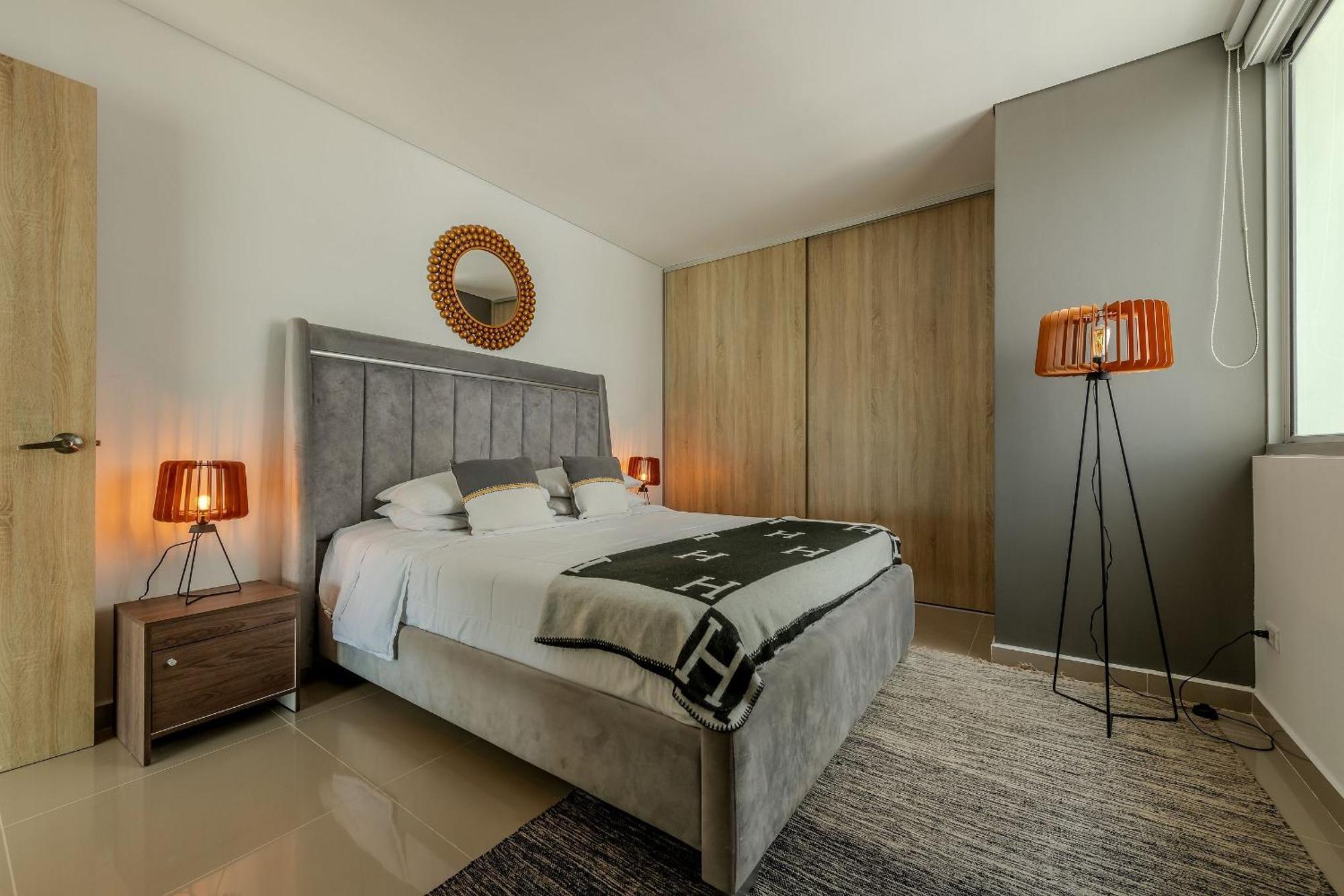 Modern 3br Duplex Apt. Great View And Location Apartamento *