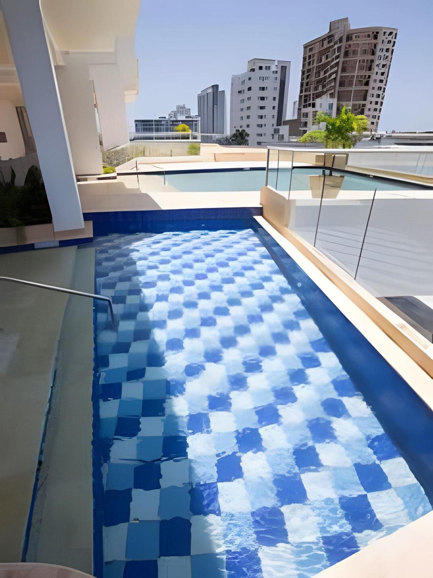 Modern 3br Duplex Apt. Great View And Location Apartamento *