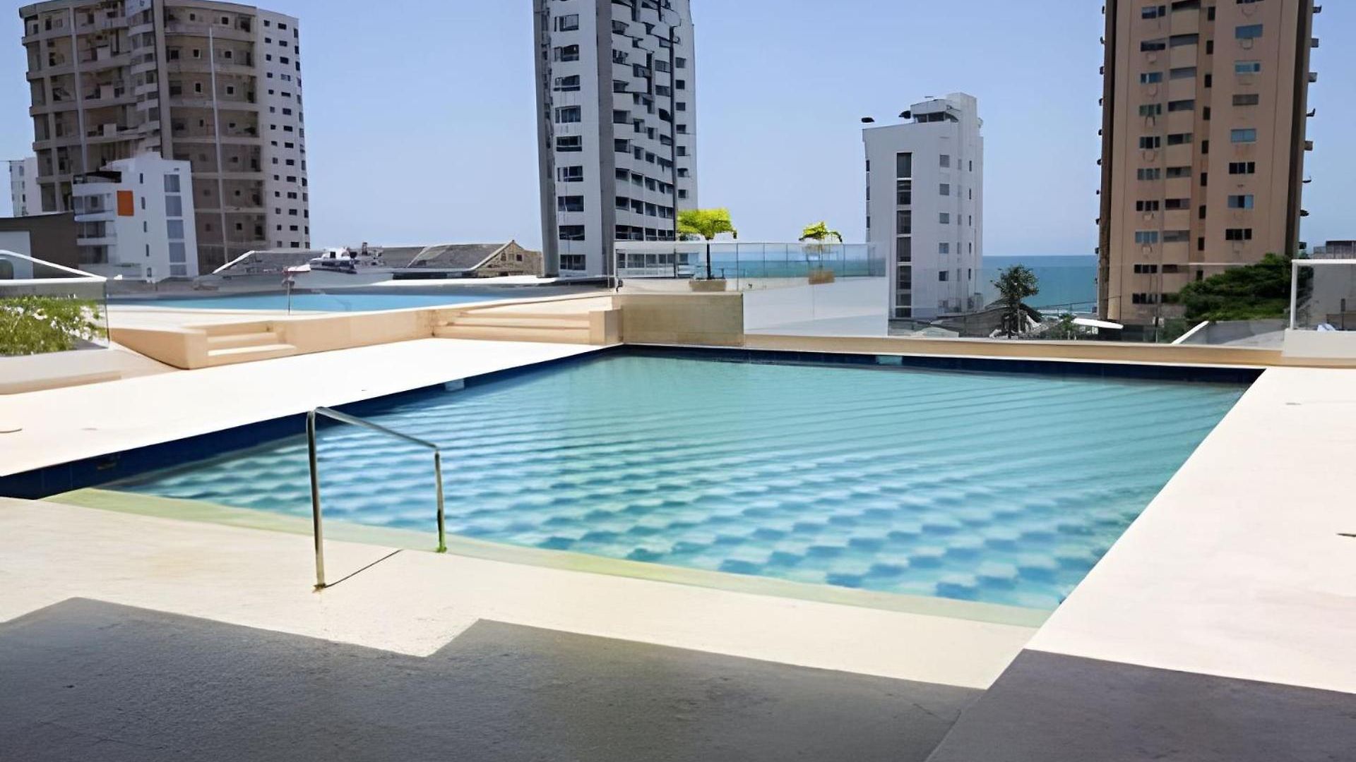 Modern 3br Duplex Apt. Great View And Location Apartment