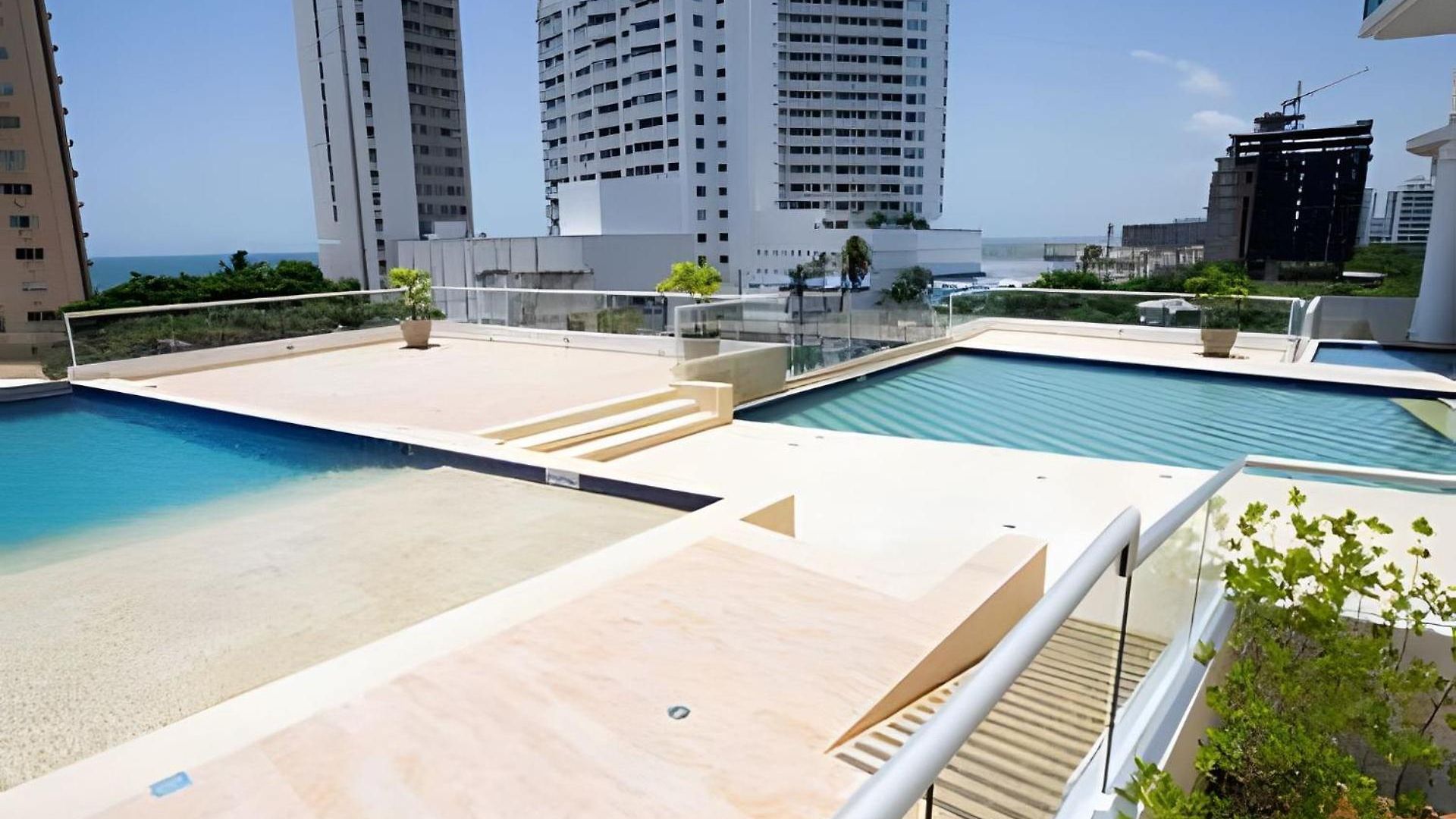 Apartment Modern 3br Duplex Apt. Great View And Location