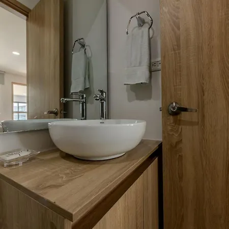 Modern 3br Duplex Apt. Great View And Location Cartagena