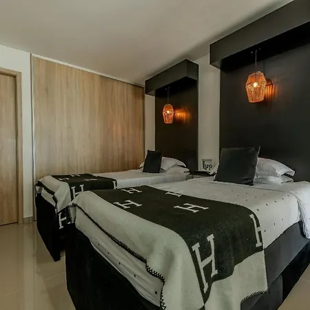 Apartment Modern 3br Duplex Apt. Great View And Location