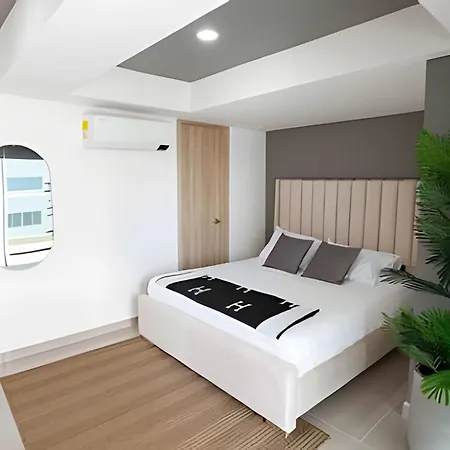 Modern 3br Duplex Apt. Great View And Location